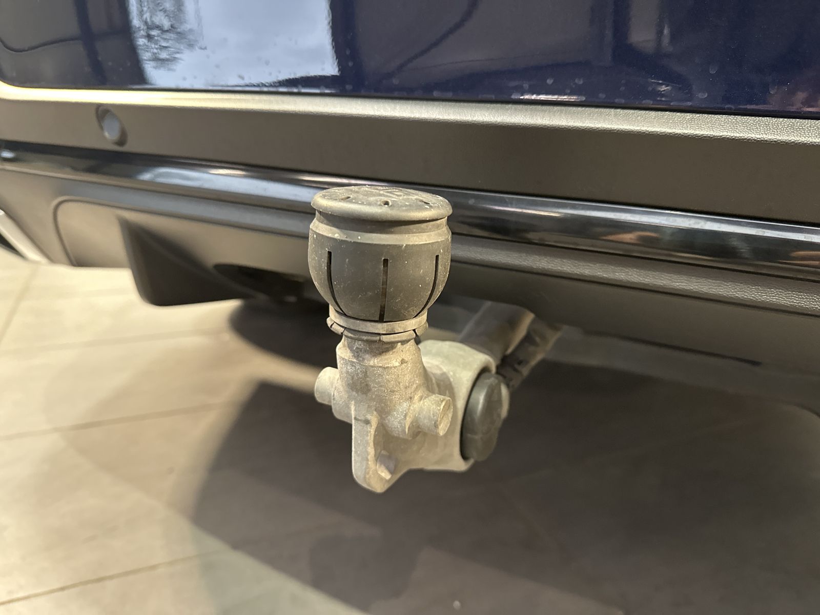 Fahrzeugabbildung Mercedes-Benz GLC 200d 4M AMG-Line NAV+LED+AHK+HUD+PANO+ACC+PP