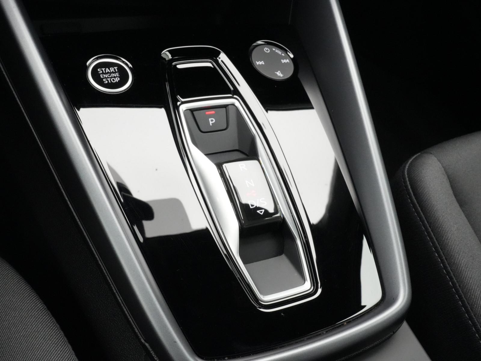 Audi A3 Sportback ACC NAVI SHZ LED KAM PDC
