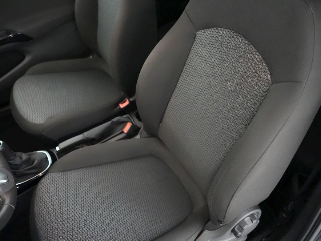 Corsa E ACTIVE+SITZHEIZUNG+LENKRADHEIZUNG+PARKPI