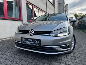 Volkswagen Golf - 1