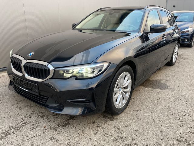 BMW 320dA*PDC*Carplay*NAVI*Leder*Panorama*17"Alu