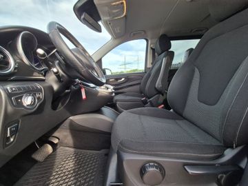 Mercedes V 250 - 12