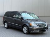 Chrysler Grand Voyager / Town & Country - Chrysler Grand Voyager mit Benzin-Antrieb: Kleinbus, Automatik