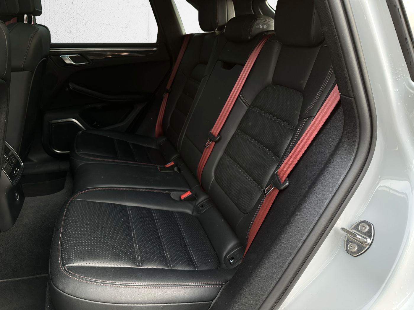Porsche Macan GTS Burmester PASM Sportsitze PANO foto 8