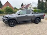Toyota Hilux 2.8 Extra Cab Invincible*Bügel+Rollo+360° - Toyota Hilux: Extra Cab