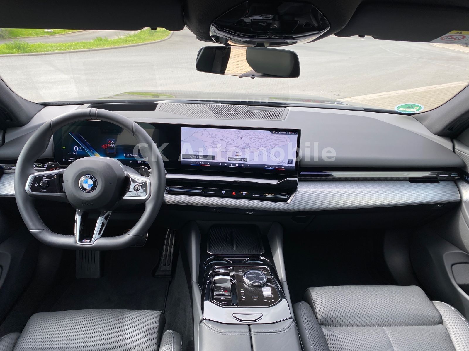 Fahrzeugabbildung BMW 540 d xDrive M Sport/Navi/Leder/LED/AHK/360°Kam.