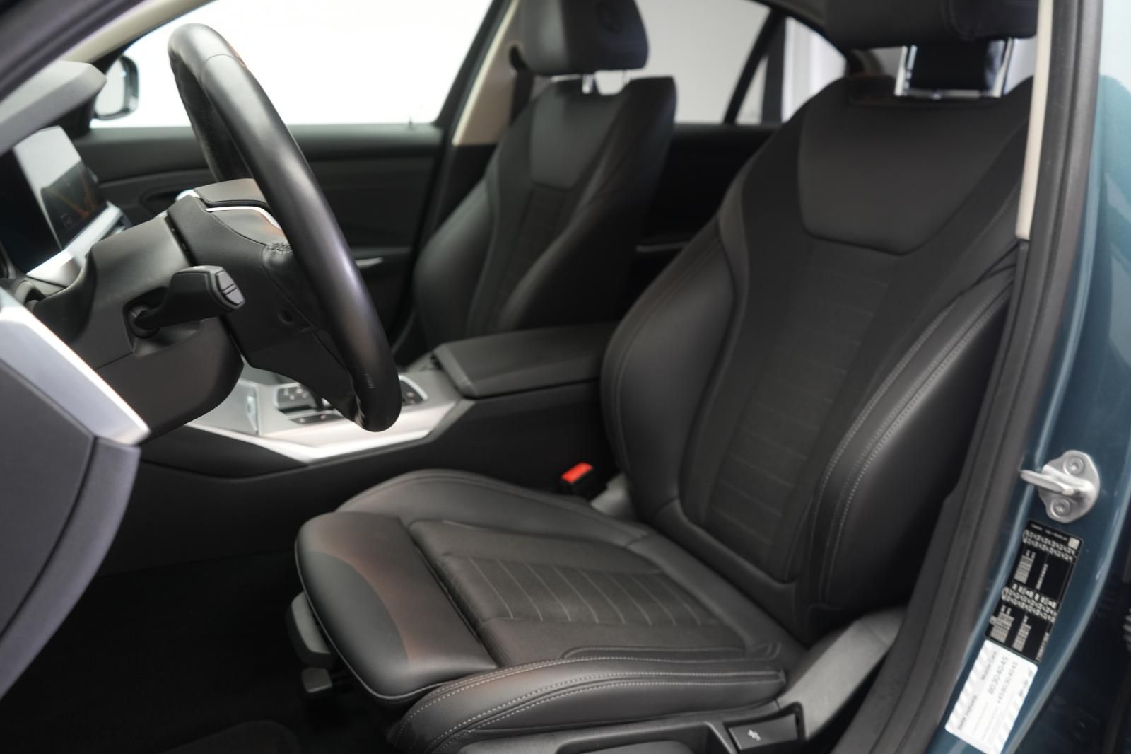 BMW 320 d Sport Line ACC/Virtual/Carplay/LED foto 9