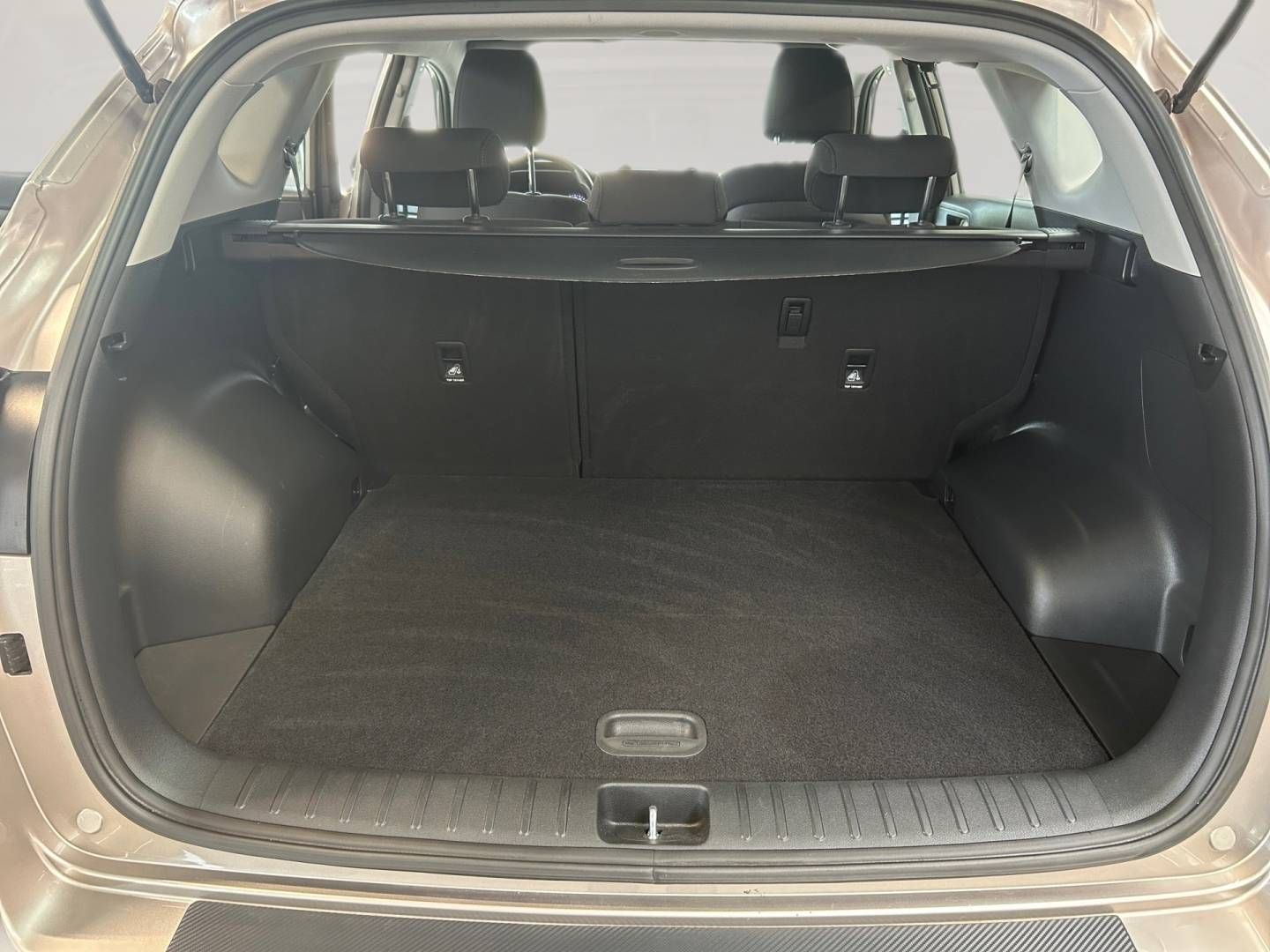 Fahrzeugabbildung Hyundai TUCSON FL 2WD Sonderedition ADVANTA