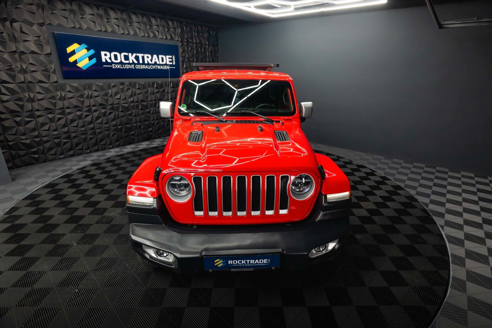 Fahrzeugabbildung Jeep Wrangler Unlimited Sahara OVERLAND 4x4 *LED*ACC*