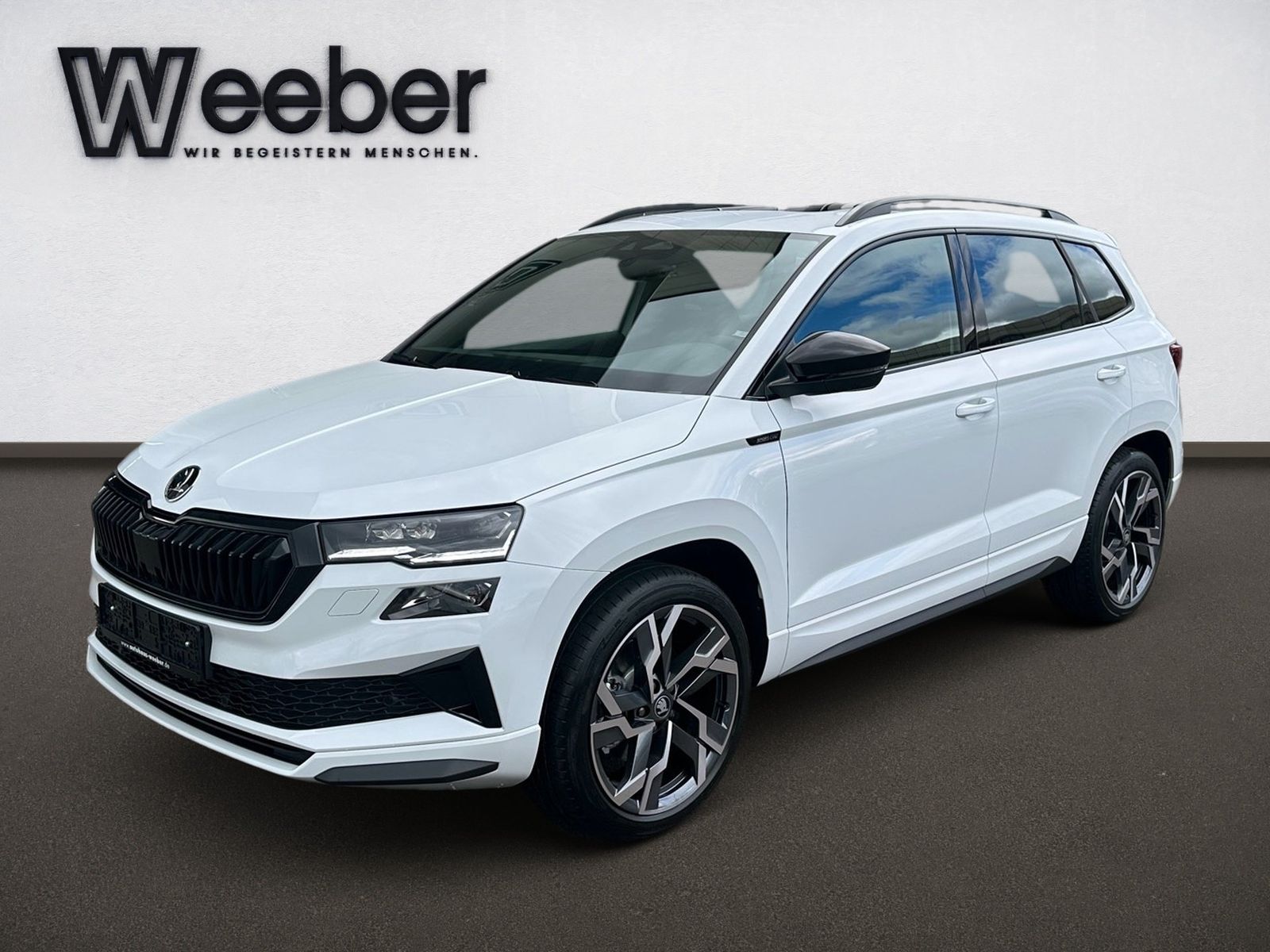 Skoda KAROQ 2.0 TSI 4x4 DSG Sportline Panodach AHK imagem 3