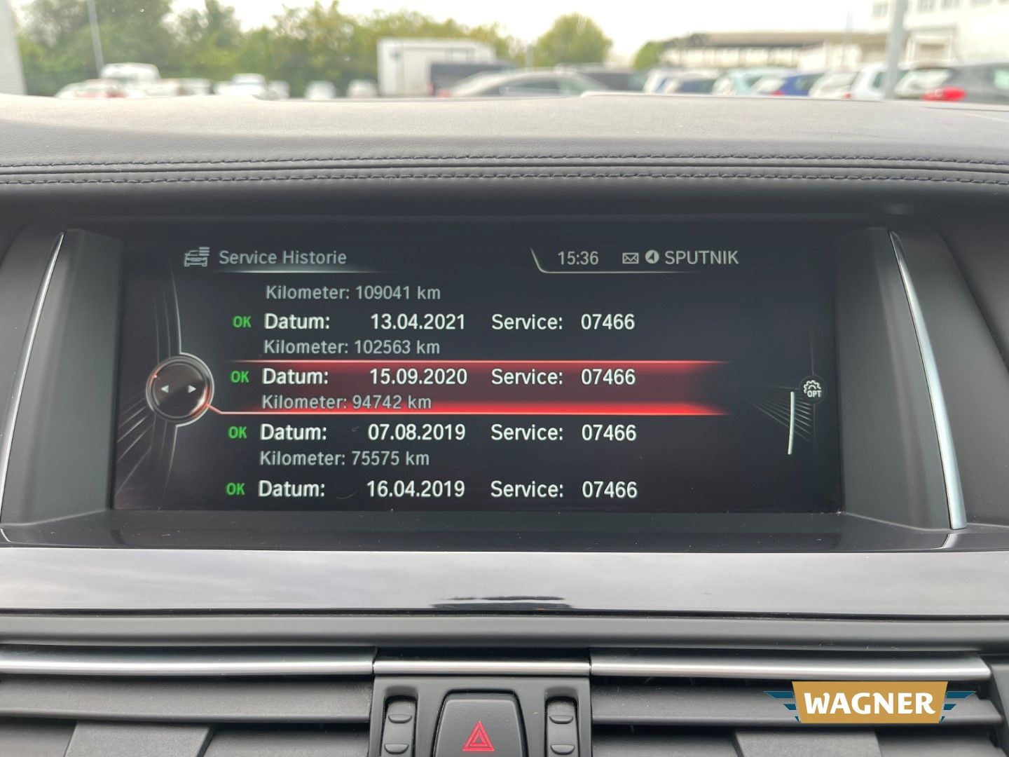 Fahrzeugabbildung BMW 535 d xDrive M-Paket Touring DPF Head-UP