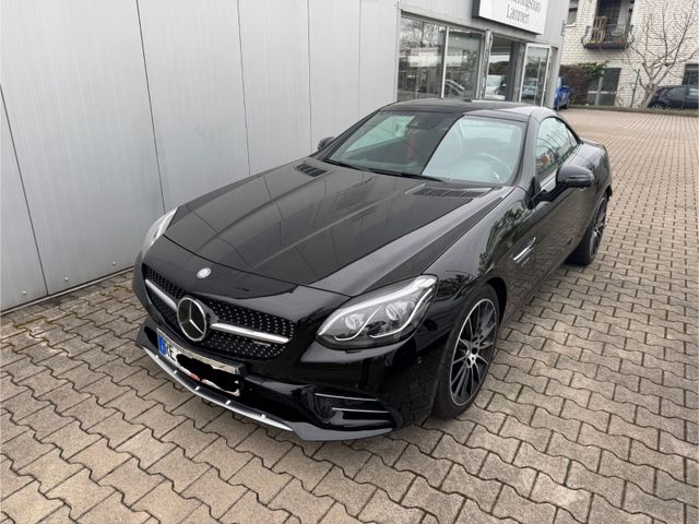 Mercedes-Benz SLC 43 AMG BILDER folgen..