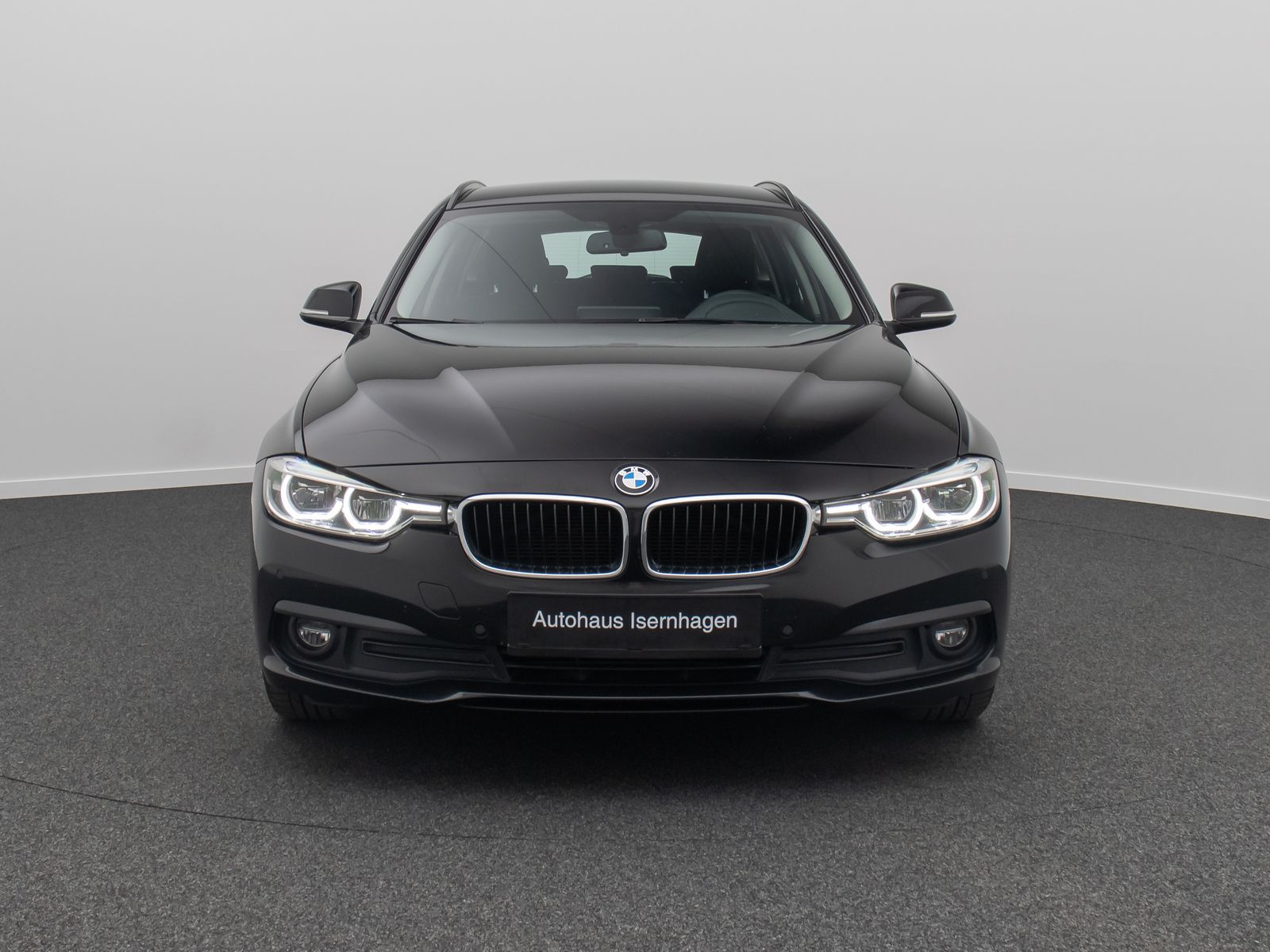 Fahrzeugabbildung BMW 318d NaviPro WLANLordos PDC LED Komfort Alarm