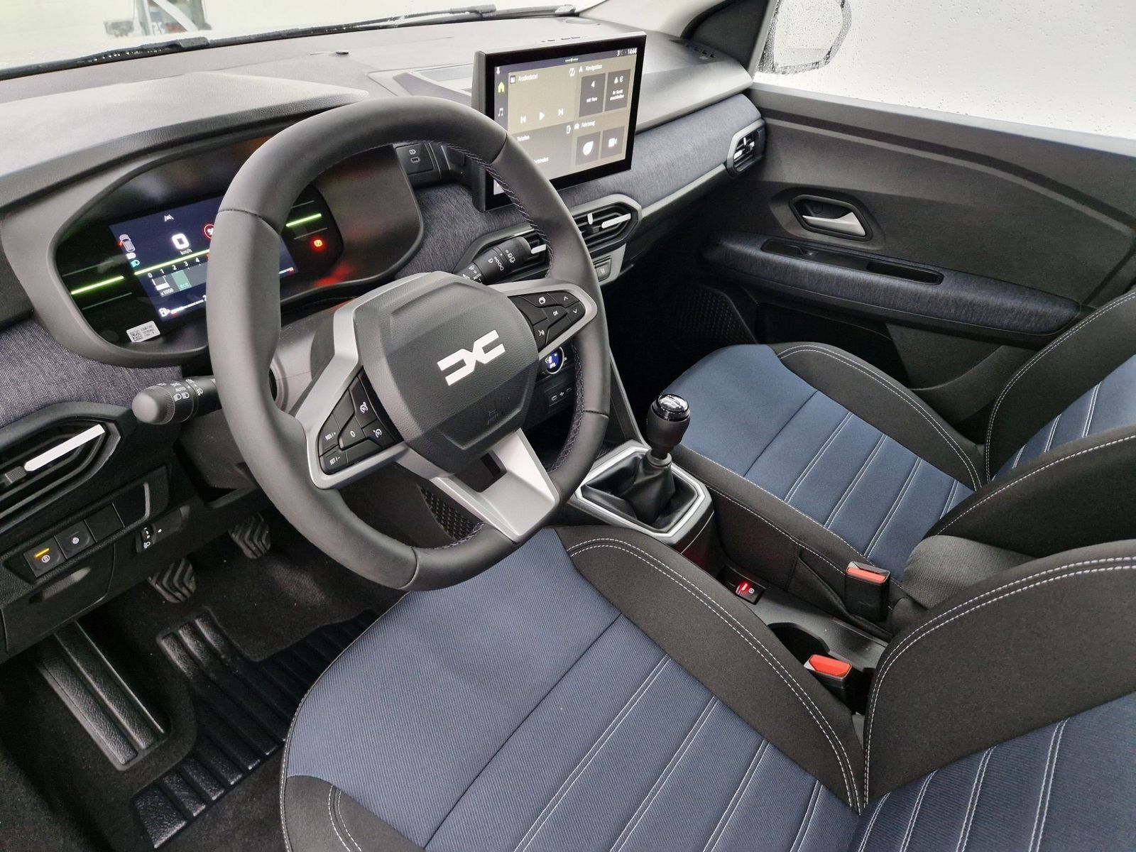 DACIA Sandero  Journey Eco-G 120 Driving Benzin/Gas – Bild 34