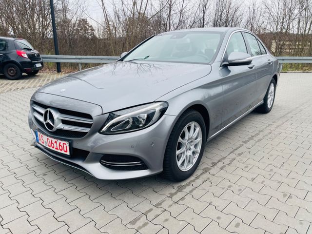 Mercedes-Benz C 180 CGI*1 Hand *Leder*Sitzheizung*LED*