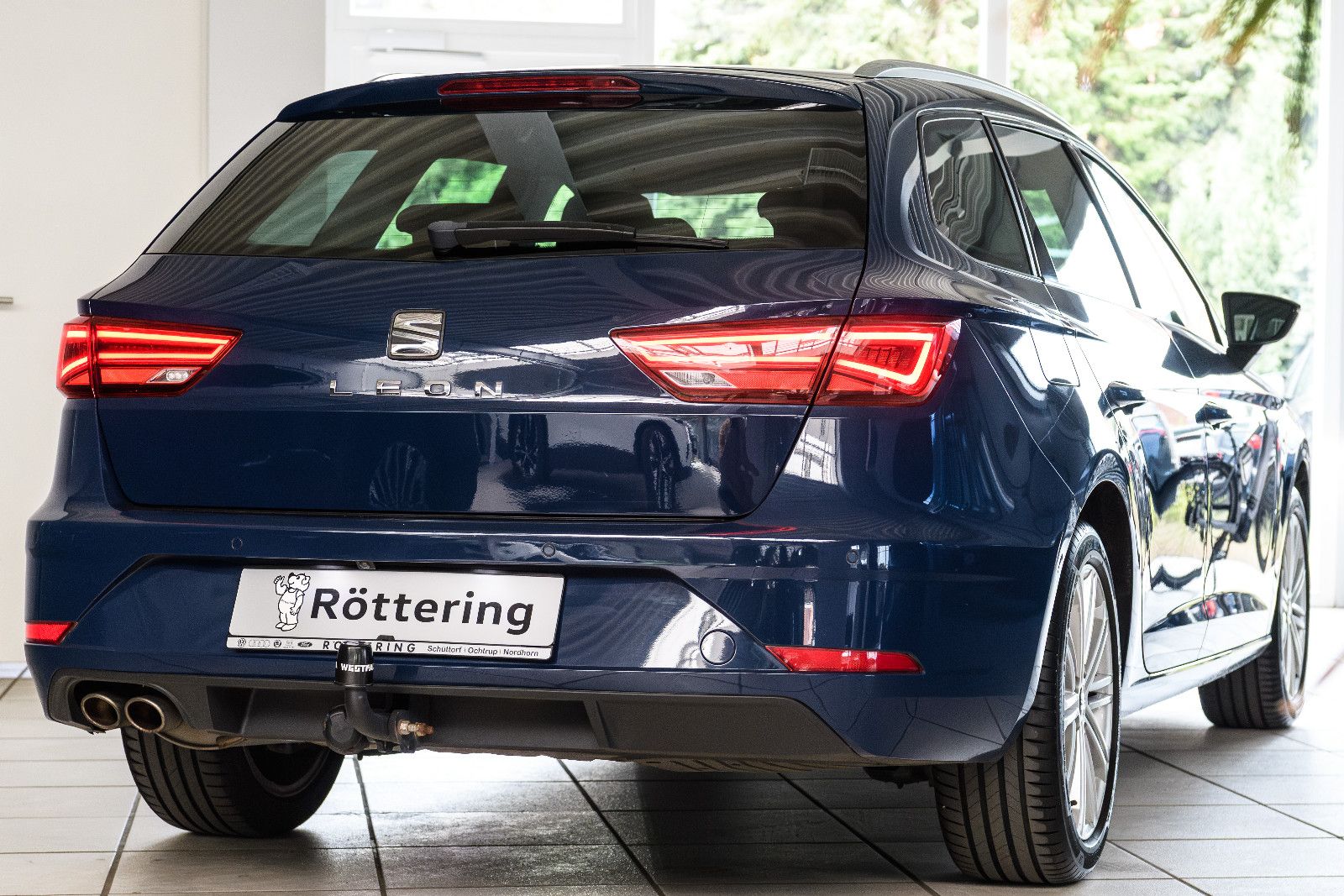 Fahrzeugabbildung SEAT Leon ST Xcellence DSG+Navi+AHK+LED