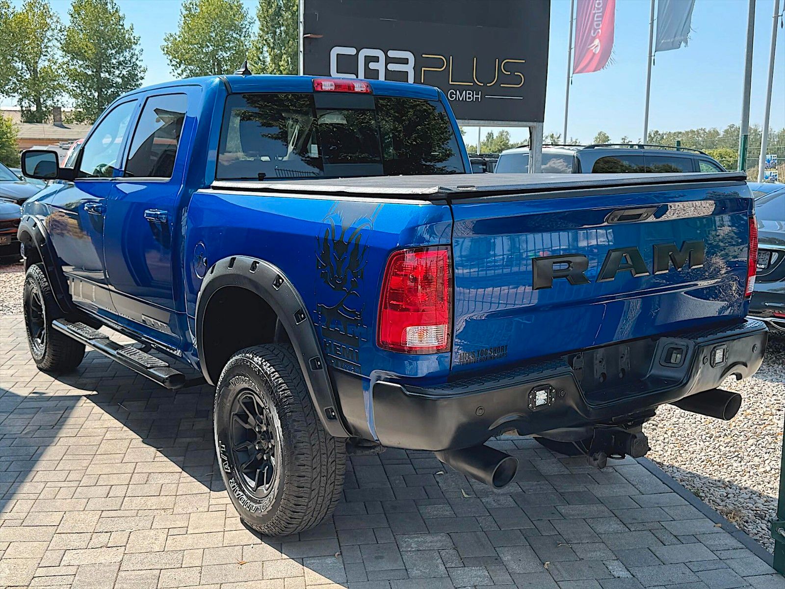 Fahrzeugabbildung Dodge RAM 5.7 V8 HEMI Sport NIGHT Body Lift 4x4 LED