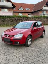 Volkswagen Golf 5 1,6fsi mit 6 Gang Schalter - Volkswagen Golf aus 2003: 1.6
