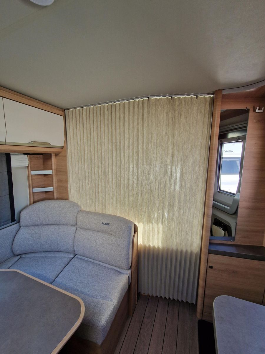 Fahrzeugabbildung Knaus Südwind 580  QS Black Selection