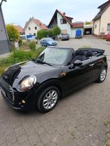 MINI Cooper D Cabrio Cooper - schwarze MINI Cooper D Cabrio