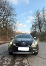 Skoda Octavia 2.0 TSI DSG 4x4 Scout Combi Scout  - Skoda Octavia: Allradantrieb, Scout