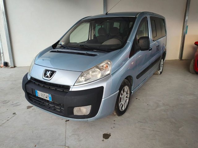 Peugeot Expert Tepee 2.0 HDi 136CV 9 posti