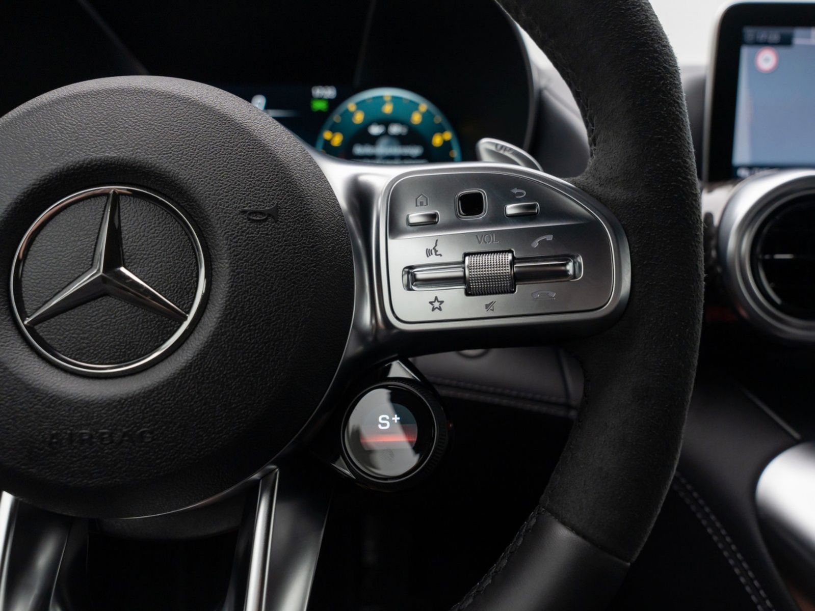 Fahrzeugabbildung Mercedes-Benz AMG GT C V8 800PS Black Series Umbau Einzelstück