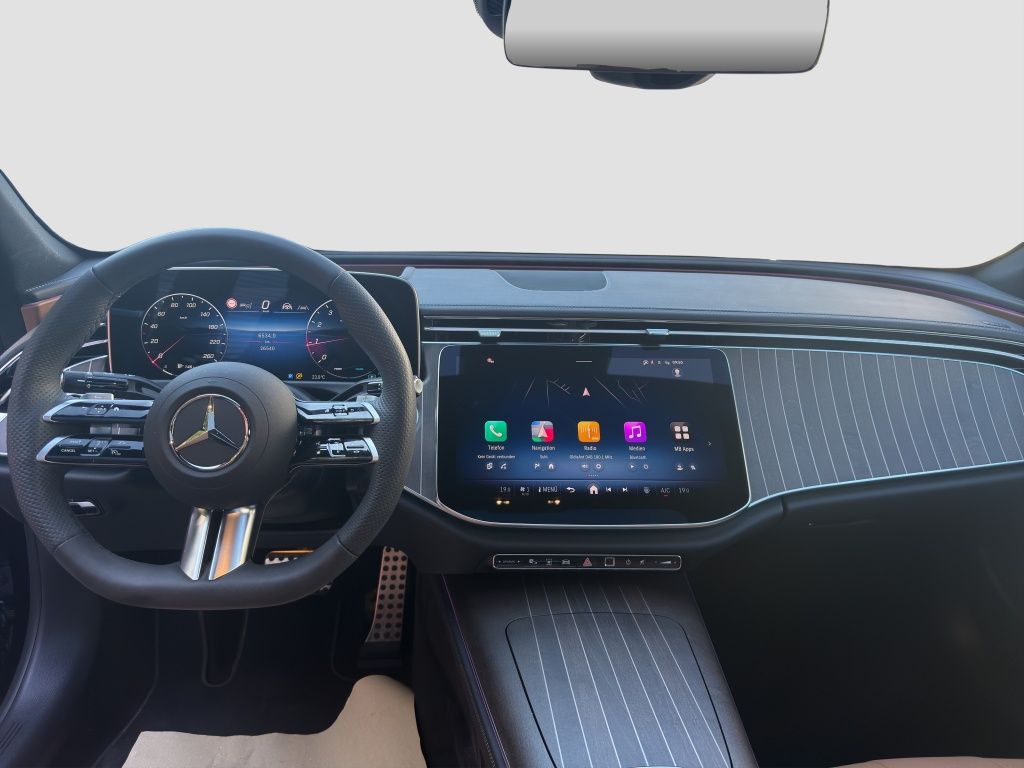 Fahrzeugabbildung Mercedes-Benz E 200 4MATIC Limousine AMG Line*HUD*Pano Dach