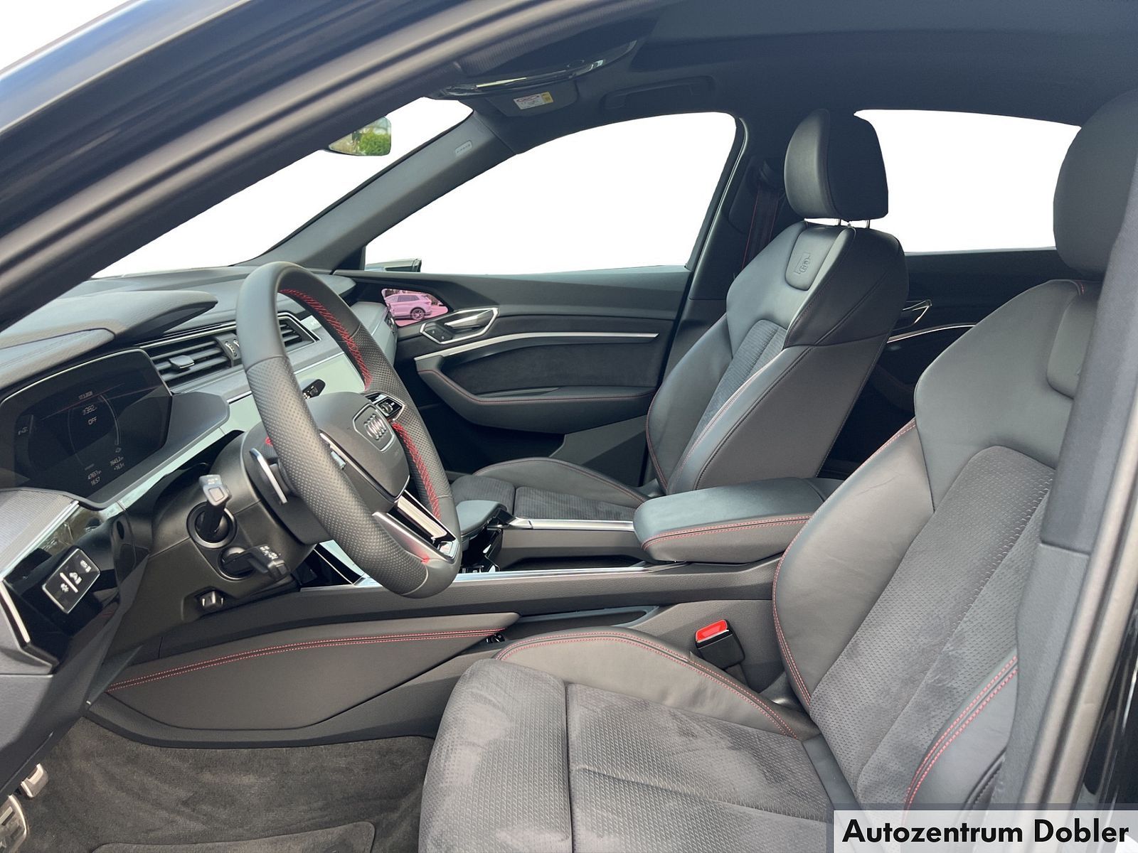 Audi Q8 e-tron - Bild 14