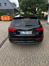 Audi Q5 3.0 TDI S tronic quattro - S-Line - Audi Q5 in Köln