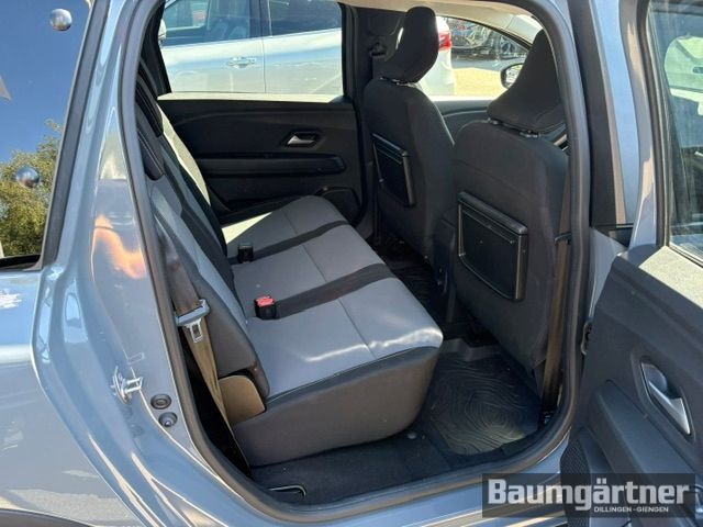 Fahrzeugabbildung Dacia Jogger Extreme+ TCe 110 7-Sitzer/Kamera/PDC/GJR