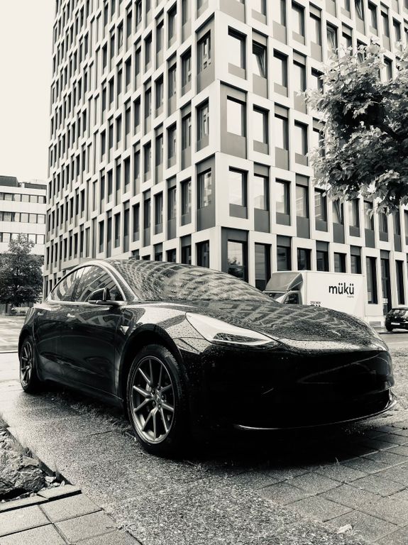 Image of Tesla Model 3