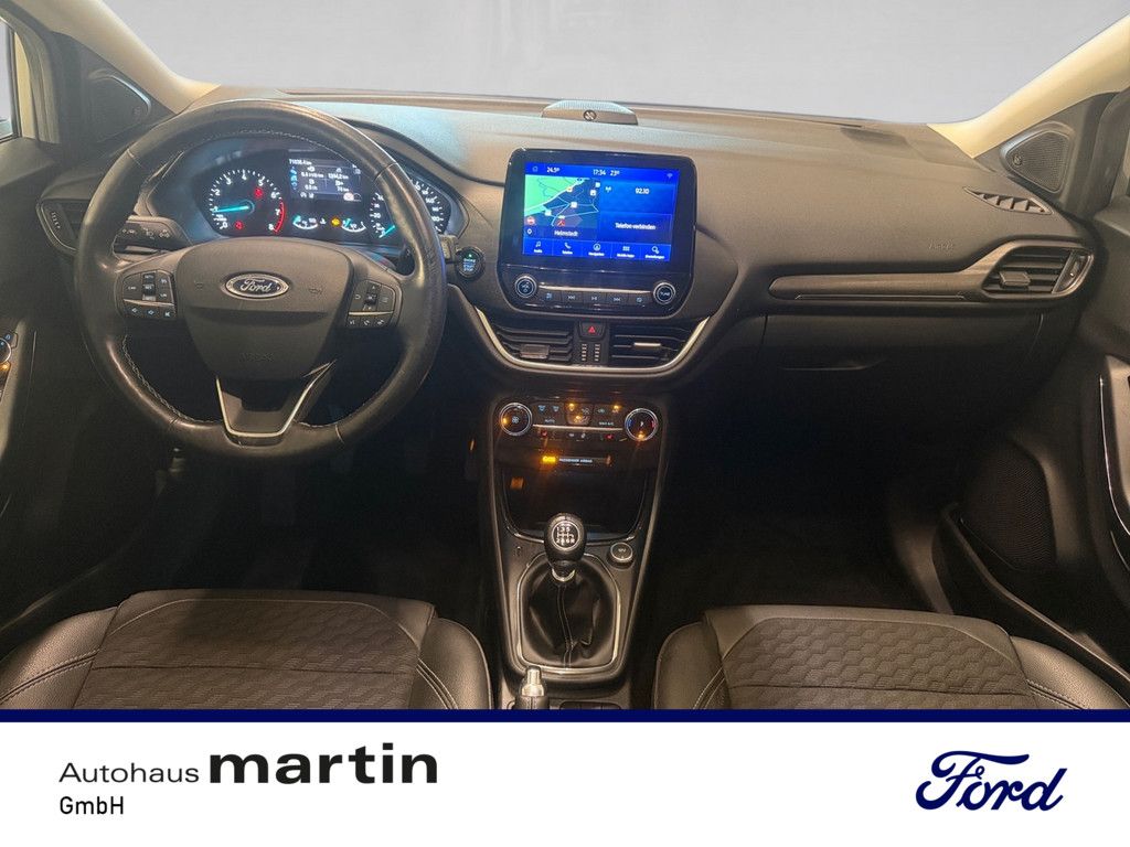 Fahrzeugabbildung Ford Puma 1.0 Titanium X NAVI B&O AKTIVSITZE LED PANO
