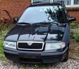 Skoda Oktavia 1.6 RS Kombi - Skoda Octavia aus 2002: Kombi