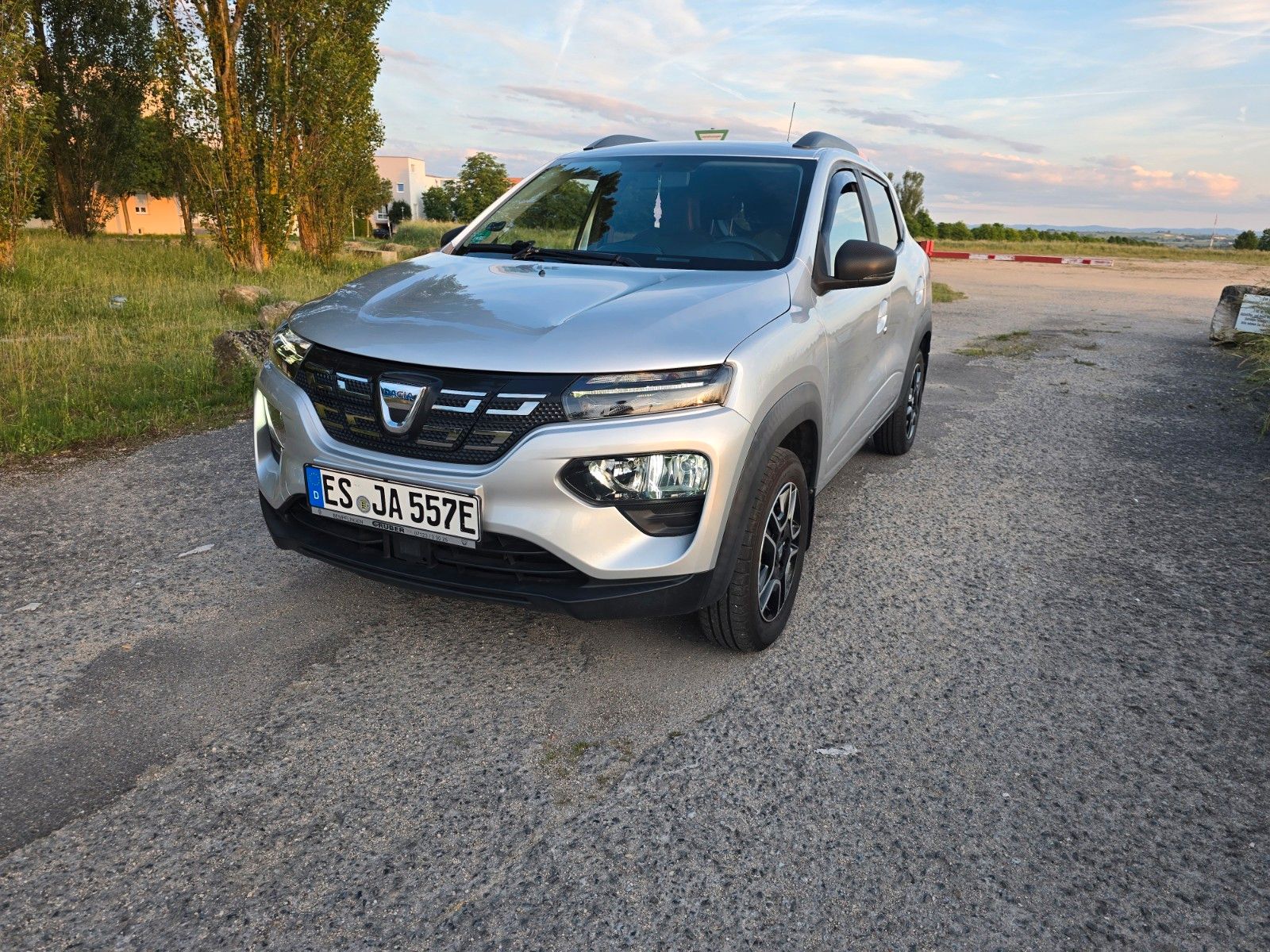 DACIA Spring
