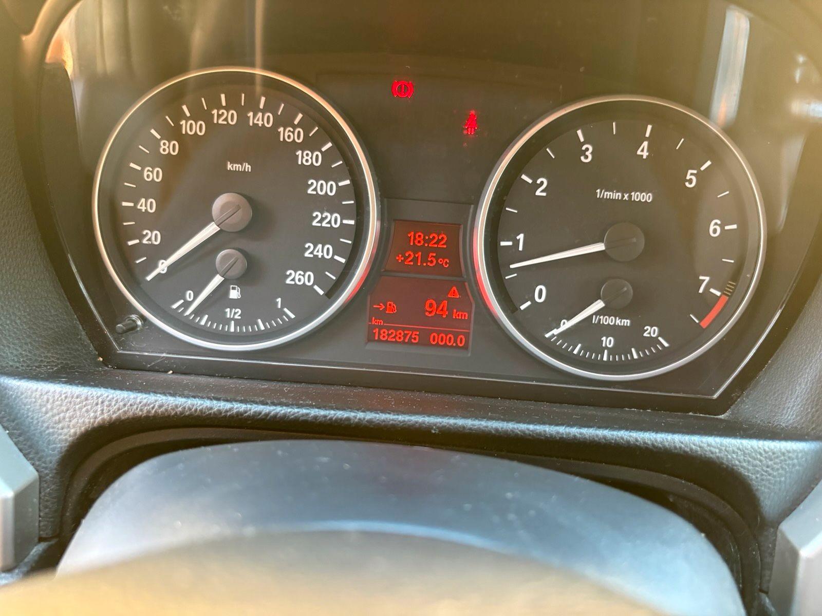 BMW 325 2007 — photo 6