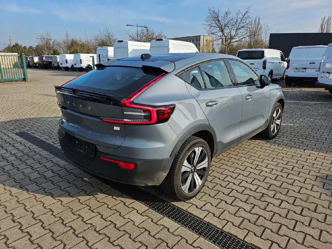 Fahrzeugabbildung Volvo C40 Ultimate Recharge Pure Electric 2WD