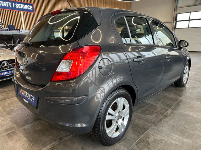 Opel Corsa D Selective *Klimaanlage*