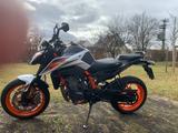 KTM Duke 890 R - Offers
