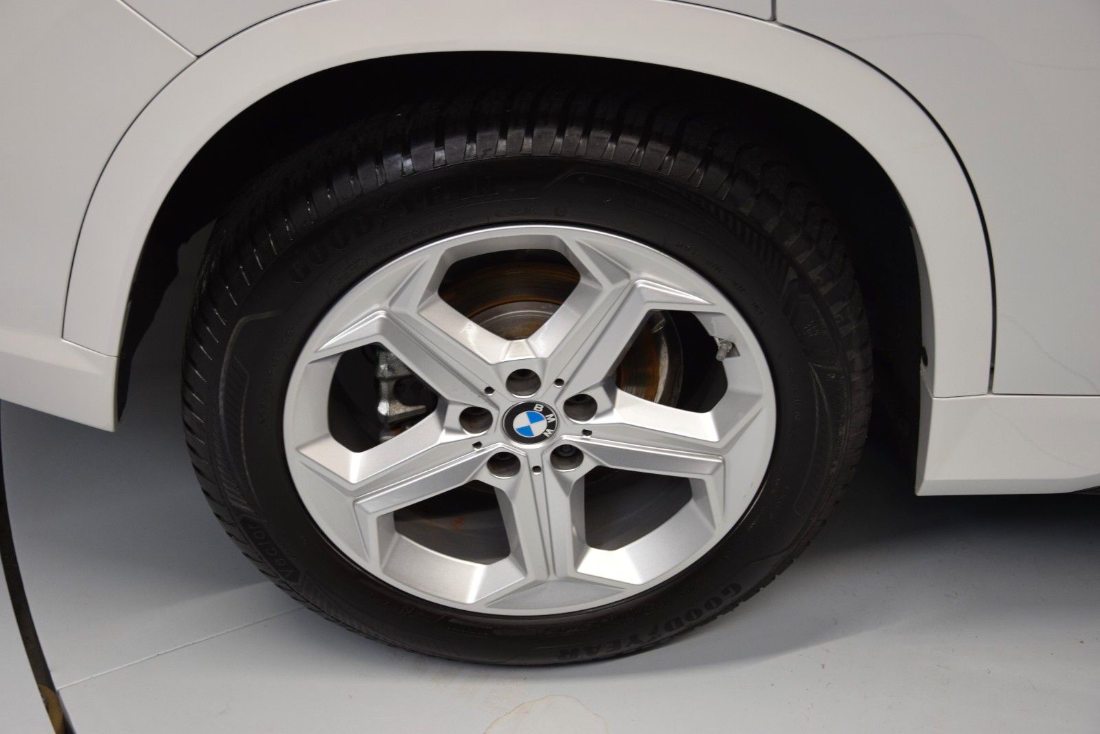 Fahrzeugabbildung BMW X1 18i sDrive M Sport H&k Panorama ACC Ambiente