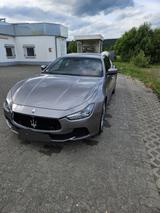 Maserati Ghibli S Q4 LEDER NAVI XENON KEYLESS GO PDC - gebrauchte Maserati Ghibli aus dem Jahr 2016