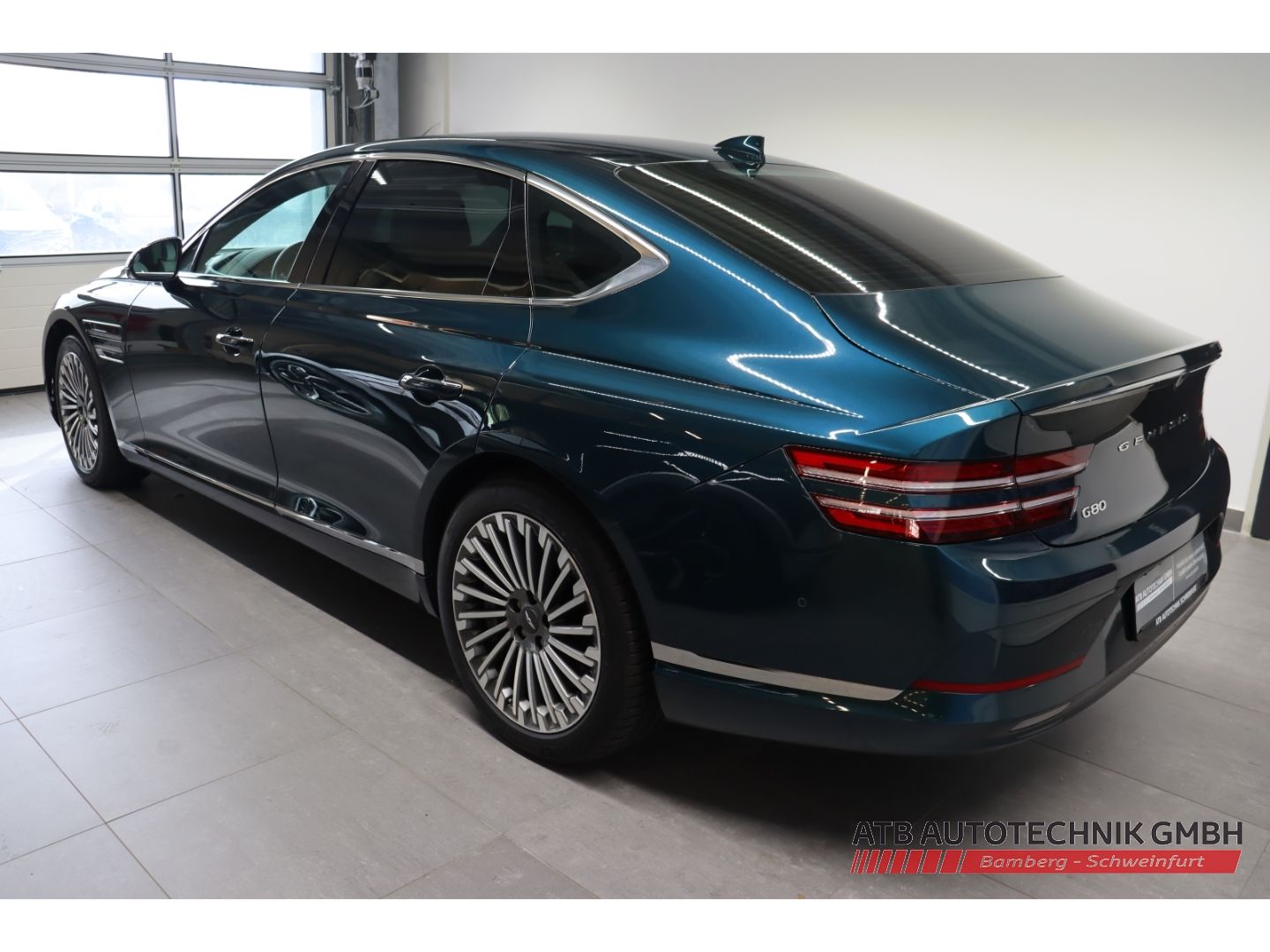 Fahrzeugabbildung Genesis Electrified G80 Luxury 4WD 87,2 kWh 98,3% SOH HU