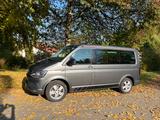 Volkswagen T6 California Beach - Volkswagen T6 California mit Diesel-Antrieb: Automatik
