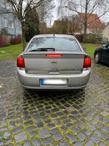 Opel Vectra GTS 2.2 DTI Diesel, Baujahr 2003 - Opel Vectra mit Diesel-Antrieb: B