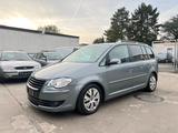 Volkswagen Touran Highline - gebrauchte VW Touran aus dem Jahr 2008