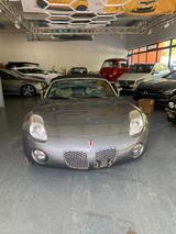 Pontiac Solstice Cabrio Roadster  ähnlich Opel GT - Pontiac mit Benzin-Antrieb
