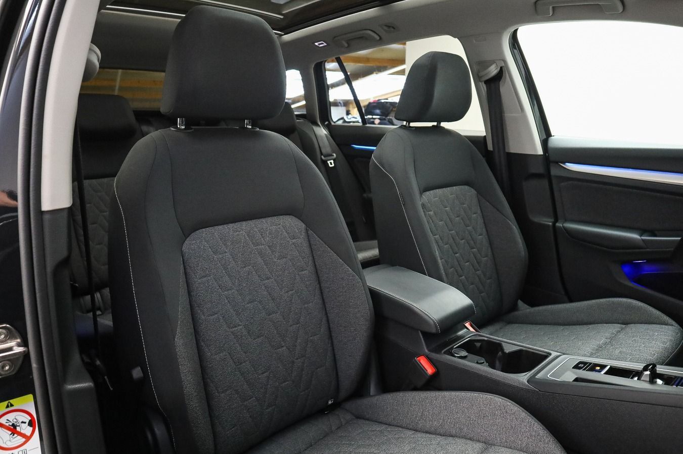 Volkswagen Golf - Bild 23