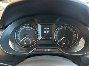 Skoda Octavia *ACC*PDC*NAVI*2-Zonen*Car-PLAY*