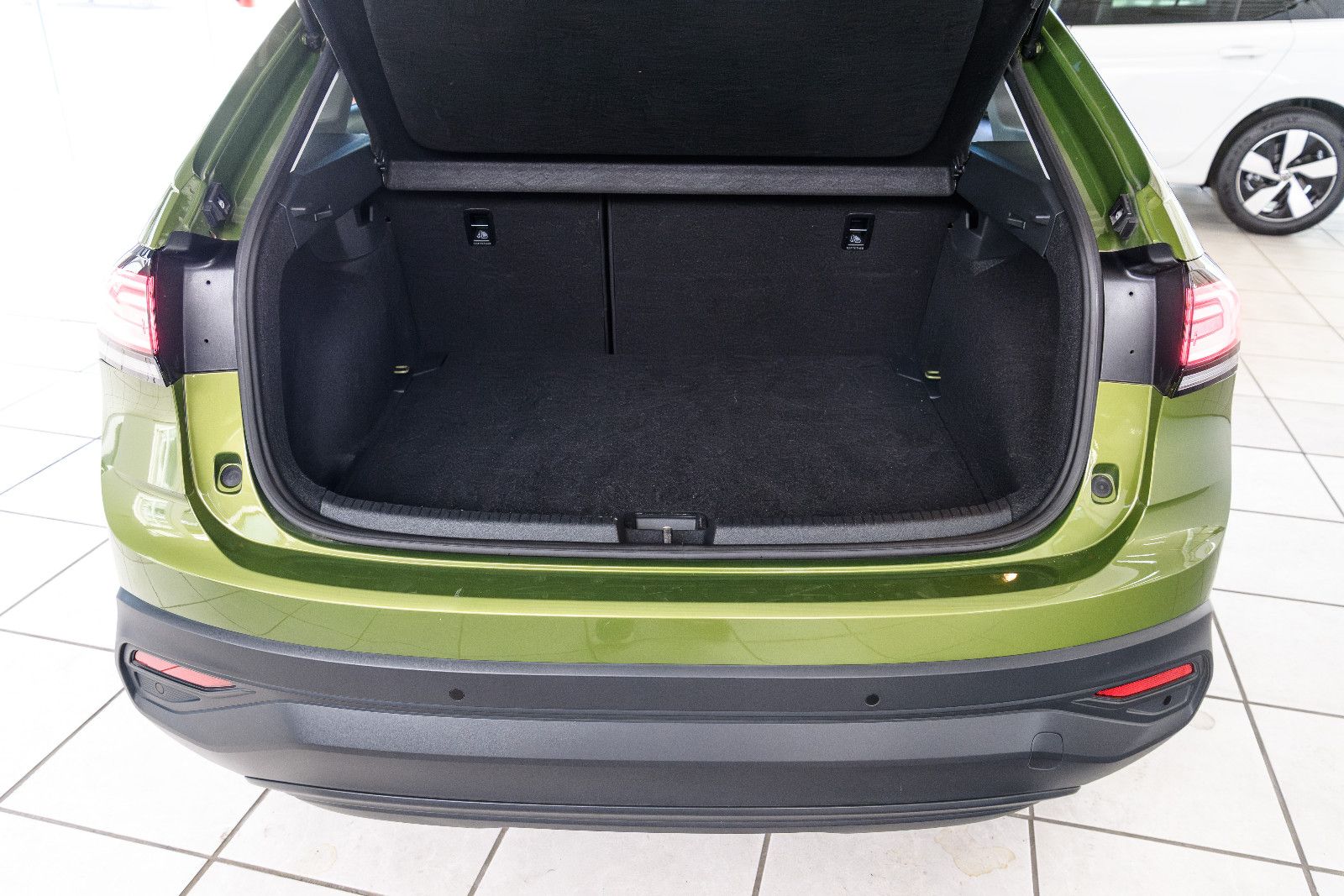 Fahrzeugabbildung Volkswagen Taigo Life+LED+KAMERA+SHZ+GJR+DIGIT.TACHO+ACC+IQ
