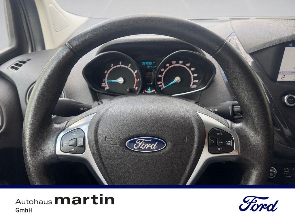 Fahrzeugabbildung Ford Tourneo Courier 1.0 Titanium KAMERA NAVI FACEL.